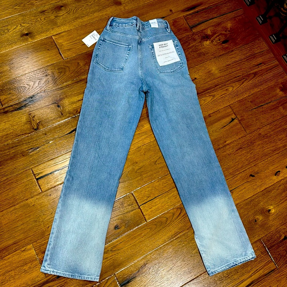 NWT Good American Straight Leg Jeans